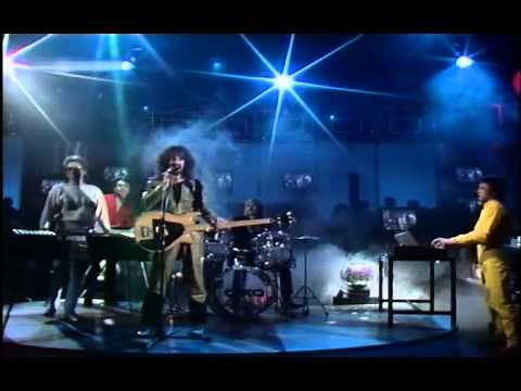 Barclay James Harvest - Live is for living 1981