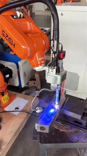 SZGH-T1850-D-6 robot + laser welding system