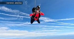 Great-grandmother in Arizona celebrates 90th birthday skydiving