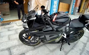 250sr高配版试驾 两个字 有料