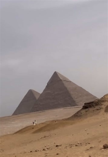 Exploring the Majestic Pyramids of Egypt