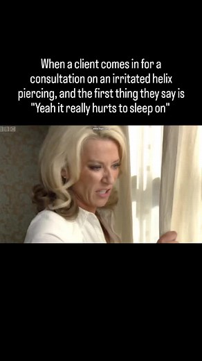 This is a psa to please stop sleeping on your new piercings!! But don't forget, even if you do, we're always still happy to look after you. If you get a piercing at Blue Banana, you get advice on it for life! Any problems, come straight in to see us! @bluebananauk #piercing #piercingbumps #sheffieldpiercing #sheffieldpiercer