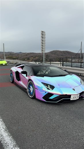 Explore the Lamborghini Aventador SV Experience