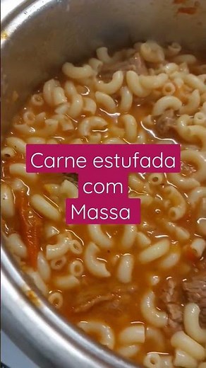 Carne estufada com Massa