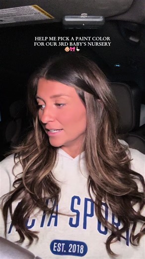 Choosing Colors for a Baby Girl's Nursery