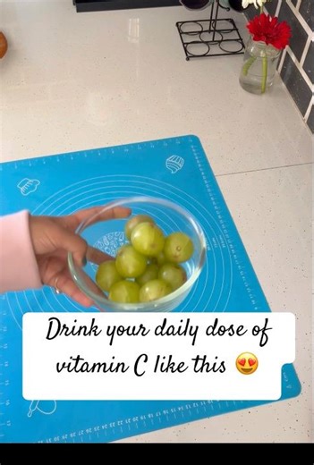 Easy vitamin C boost that supports skin care and hair care. #justherbs #skincare #haircare