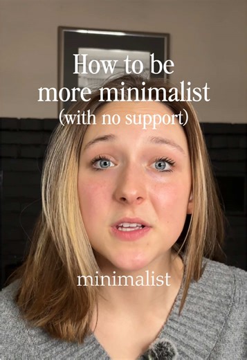 Starting a minimalist or decluttering journey is hard, but can be even harder with no support. So here are some ways we can approach it together and keep our head high 💗 Curious which # resonated the most with you? Lmk in the comments. Mine was definitely #4 🙌 Join my free newsletter & get the occasional email about making minimal moves to improve your life! 📰 link in bio - #declutter #minimalist #minimalmoves minimalismjourney