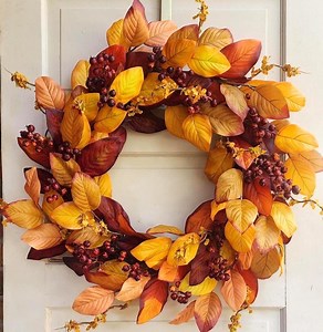 Autumn Magnolia Wreath: Orange, Yellow Leaves & Rose Hip Berry - Etsy
