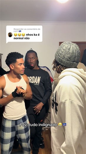 Respondendo à Indignação: Um Coxi Normal