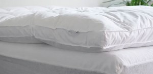 Parachute Down Feather Bed Review - a Fluffy Topper? (2026) - Mattress Clarity