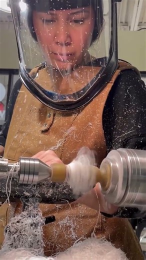 ✨ Create Stunning Clarity with Alumilite Clear Slow! ✨