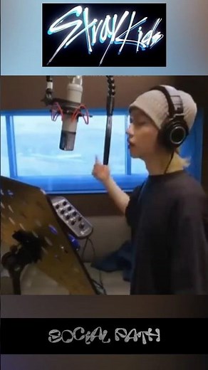Stray Kids - 스트레이 키즈 - Social Path - Recording session
