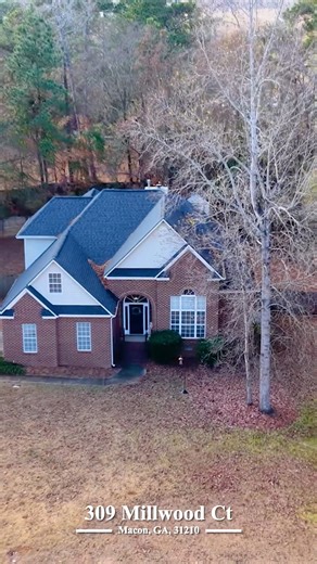 ‼ Just Listed ‼ 📍 309 Millwood Ct. Macon, GA. 31210 MGMLS # 182375 Offered for $340,000 https://georgiadronepros.hd.pics/309-Millwood-Ct In the rapidly growing and ever so popular North Macon, this beautiful home is nestled into a culdesac of Brookefield Subdivision. With four bedrooms and two and a half baths, there is plenty of room for personal space. A semi-open concept brings ease to entertaining whether in the updated kitchen, breakfast nook, dining room, or back deck. Upgrades to this ho