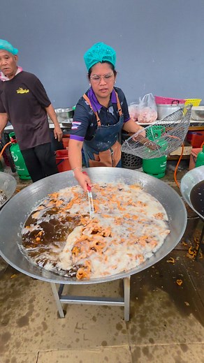 วัน1000โลก็ไม่พอ ขีด20แย่งกันซื้อ ทำไม่ได้หยุด #หมูกระจก #หมูมอด #หนังหมูทอด #หมูชุบแป้งทอด #แคปหมูทอด #หมูทอดพี่ญาคนรุม #หมูกระจก20 #หมูกระจกพี่ญาคนรุม #พี่ญาคนรุม | Puklak channel