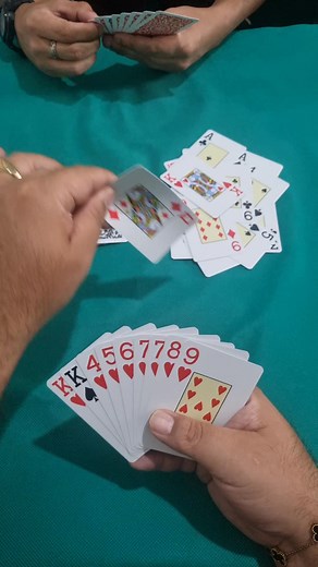 256K views · 1.2K reactions | Vamos jogar um baralho #cacheta #cartas #baralho #jogodebaralho | José William | Facebook