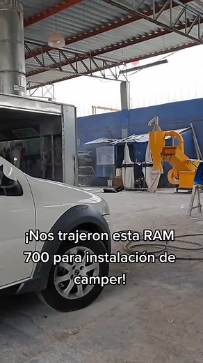 Instalación de Camper en RAM 700: Capacidad de Carga Mejorada