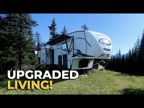 Refined RV Living 🤌 2024 Arctic Wolf 3770 | RV Review