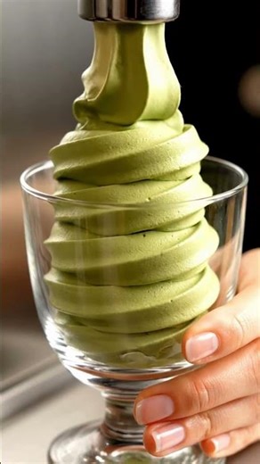 Creamy Soft Serve Flow | Satisfying Shot