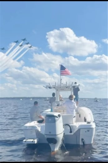 Red, White & Blue Wave Boats | Blue Wave Boats