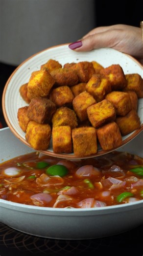 Easy Chilli Paneer Recipe | Restaurant Style 🔥 #shorts