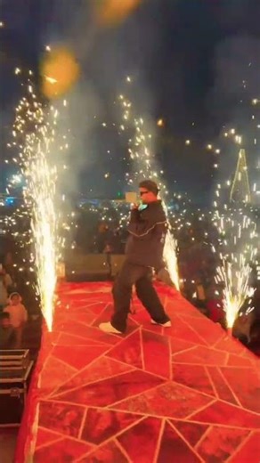 Durgesh thapa's Grand concert at tilottama ♥️ live music concert 🔥 huge crowd 😱#viralvideo #music