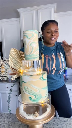 Marble Fondant Class available NOW #linkinbio #cakedecorating #caketrends #caketok #pressure