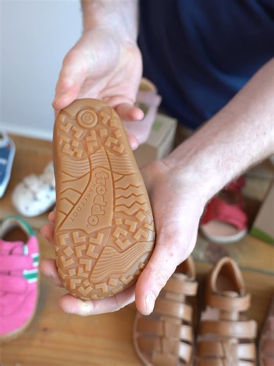 The Froddo barefoot toddler kids’ shoes for 2026 have landed at @babipur 👣 👟 Everyday barefoot trainers Easy Velcro for independent dressing. Choose from the classic Froddo barefoot sole or the Zeru. Both suit most foot widths, including wide feet. Zeru is slightly narrower. ☀️ Leather barefoot sandals Beautiful, breathable styles for warmer days. Some with the standard Froddo barefoot sole. Others with ultra-minimal, super flexible Vibram soles. 👶 Super squishy prewalkers Soft, flexible and 