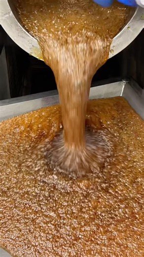 Traditional Candy Factory #japanesefood