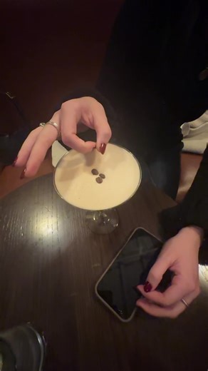 lizzy (@lizzy_lang)’s videos with original sound - jaz