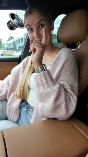 19K views · 103 reactions | Hand gestures for audio playback and audio pause in the Mazda 6e - the new generation of the Mazda6 is now an all-electric one. Length is 4,92 m 194“ and it comes with a 69 kWh LFP or 80 kWh NMC battery (gross figures each). It is already known as Mazda EZ-6 on the Chinese market and is built cooperation with Changan automotive, so built in China. #Mazda #mazda6 #mazda6e #electricvehicle #electriccars #electricvehicles | Autogefühl | Facebook