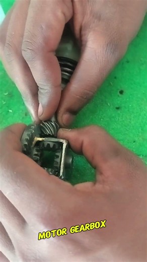 New tractor ke liye motor gearbox le liya #automobile #tractor ‪@mrsingh2249‬
