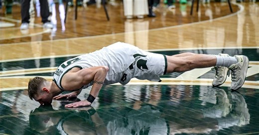 Tight finish vs. Rutgers pushes Michigan State's floor-kissing tradition to post-game ceremony