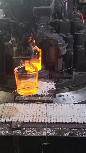 Exploring Luxury Packaging in Glass Bottles