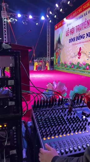 Combo âm thanh sự kiện nhập 100% chính hãng DBacoustic. Array PH112S Sub PH218 Special phục vụ show “ Lễ Hội Truyền Thống Đình Đồng Nhân “ | DVH AUDIO