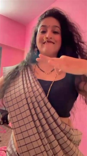 Badi garmi hai re 🫣🫣