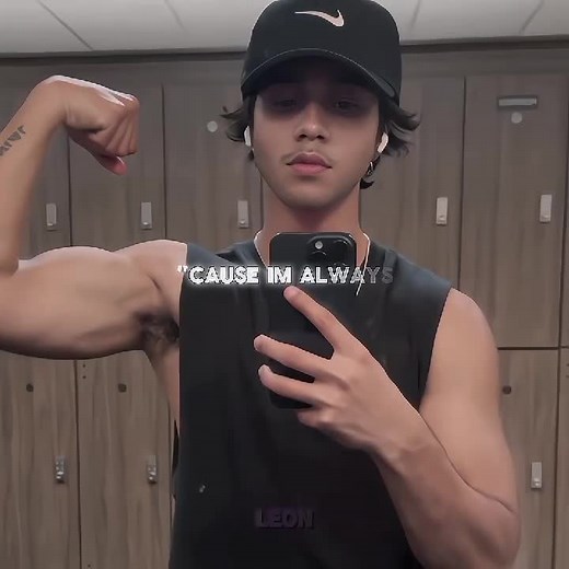 Cash and Nico: Minecraft Adventures and Edits