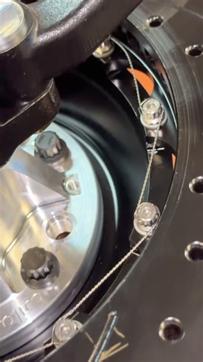 We safety wire these @wilwooddiscbrakes brake kits to make sure nothing backs out. This technique of safety wiring is an old aerospace trick. ~~ Want to show your ride off and have a chance to be featured on one of our social media platforms? Send our media team an email at adam@globalwest.net ~~ #globalwestsuspension #dragracing #autocross #musclecars #americanmade #madeintheusa #suspensionupgrade #suspension #manufacturing #manufacture #machineshop #chevelle #elcamino #montecarlo #impala #corv