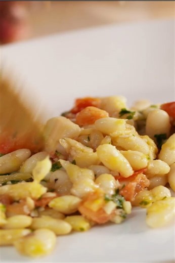 Italian cannellini beans, the perfect steak side