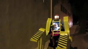Halloween - Robot Power Loader d'Aliens piloté par un bébé