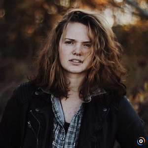 Sierra Eagleson | Lyrics, Song Meanings & Music Videos