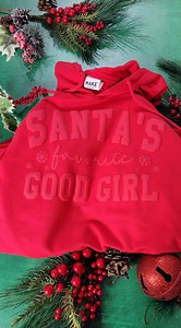 189K views · 1.1K reactions | Santa's Favorite Good Girl hoodie using puff vinyl. QUICK TIP: Prepress shirt for 25 seconds, press design for 8 seconds at 280F, firm pressure on a heat press. Puff will puff AMAZINGLY. I'll add the SVG design to the blog Monday. #prettypartyandcrafty #MichaelsMaker | Pretty Party & Crafty | Facebook
