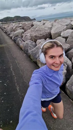 Why Do You Run ? 🏃‍♀️ @Under Armour @Beats by Dre @New Balance #runningtips #motivationrun #runningjourney #runtiktok