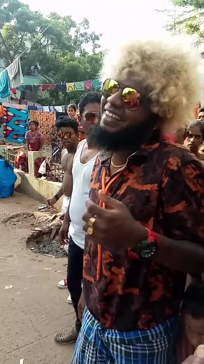 Saravedi saran New song shooting