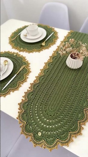 Modern Crochet Table Runner Pattern to Decorate your Dining Table Crochet Tutorial for Beginners