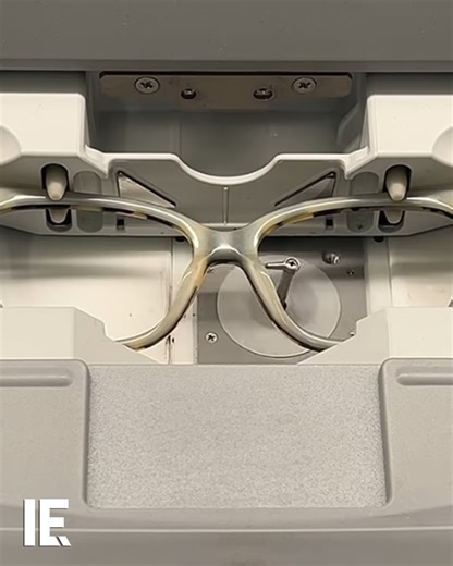 552K views · 1.9K reactions | Ever wondered how eyeglass lenses are made?  0culuseyewear / IG | Interesting Engineering | Facebook
