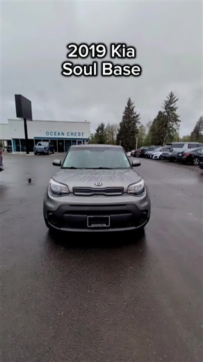 2019 Kia Soul Base - dependable, practical, and packed with features you'll appreciate. This one-owner vehicle, located in Warrenton, OR, comes with a CARFAX Clean Report for added peace of mind. The compact yet roomy Kia Soul offers a responsive 4-cylinder 1.6L gasoline engine paired with front-wheel drive, delivering confident daily performance and easy maneuverability around town. Inside, enjoy modern conveniences like Hands-Free Bluetooth for seamless calling and audio streaming, plus XM Rad