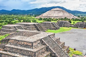 9 Ancient Wonders that Continue to Astound