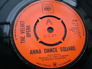 Velvet Opera - Anna Dance Square