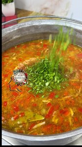 Ciorba de cartofi cu ciolan afumat. | Ella Cooking