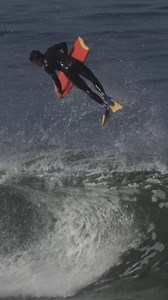 The Method is now LIVE ⚡️⚡️ @matiasdiazcm ➡️ LINK IN BIO ⬅️ Filmed by @nicolasdcm Drone footage by @enriquerodriguez_1 Production by @elotroenfoquefilms Edited by @lucasmorzart Creative Director: Díaz brothers #TheMethod #Bodyboarding #VertMagazine | Vert Magazine